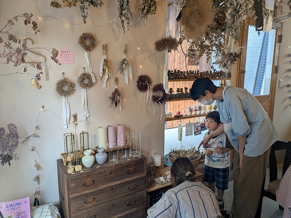 移住者交流会 リース作り