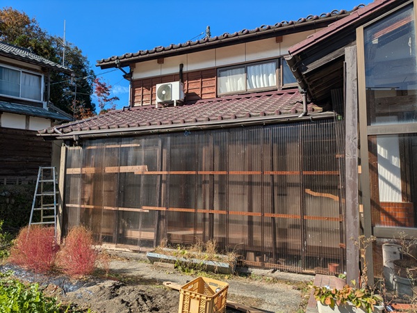 新潟県胎内市 山間部 雪囲い
